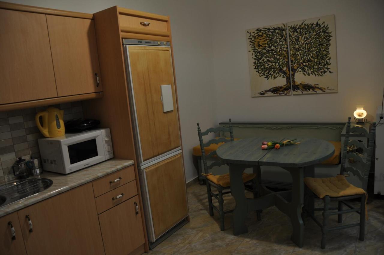 Katerina's Vintage Home Lavrion Bagian luar foto